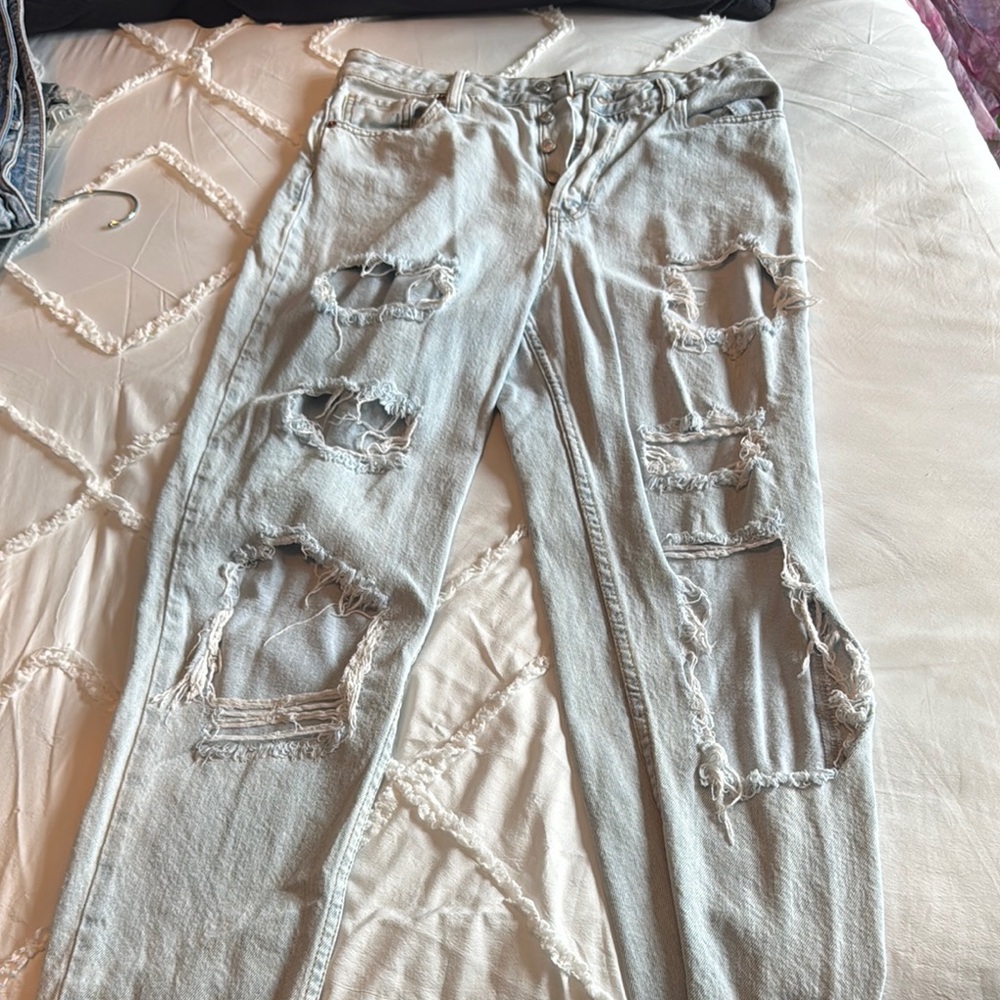 Distressed Gray Boyfriend Jeans Relaxed Fit